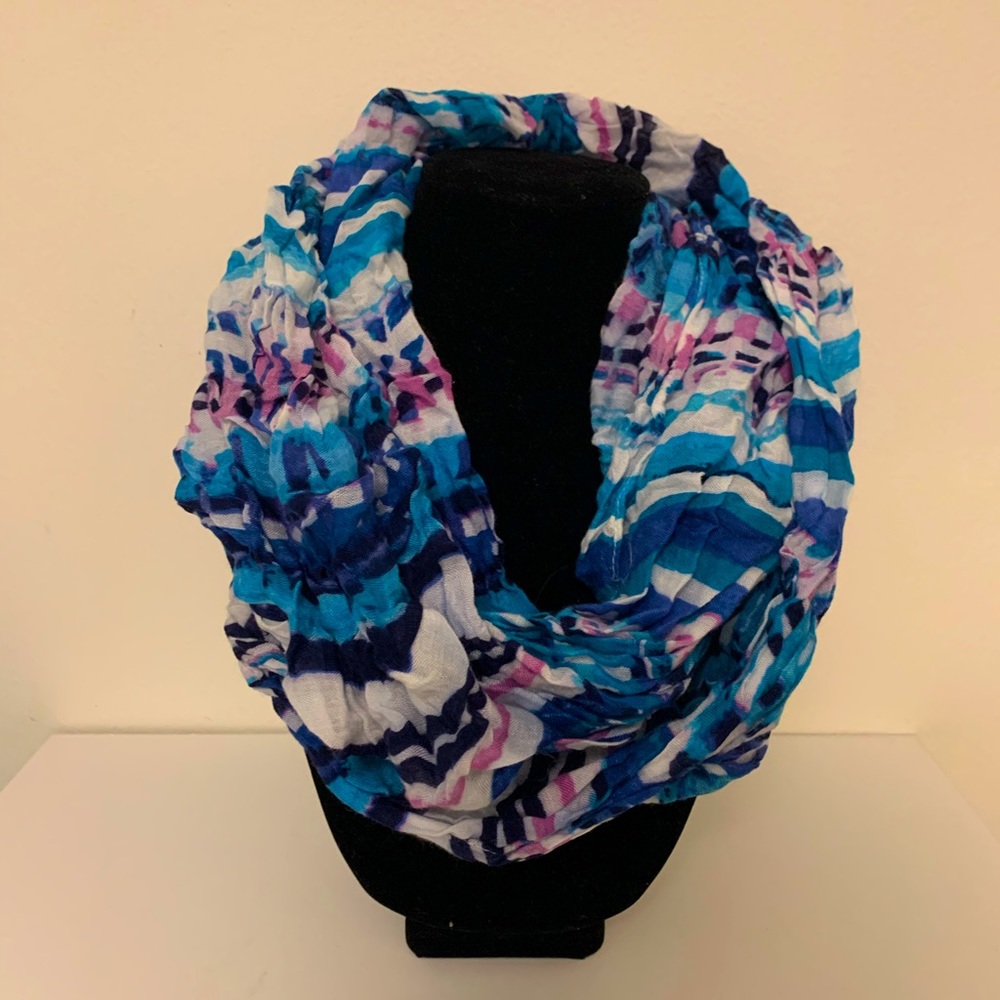 Claire’s Infinity Scarf